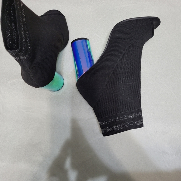 Shoes 6.5 - Picture 6 of 6